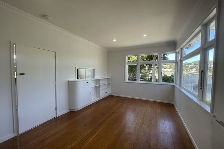 Photo of property in 41 Lucknow Terrace, Khandallah, Wellington, 6035