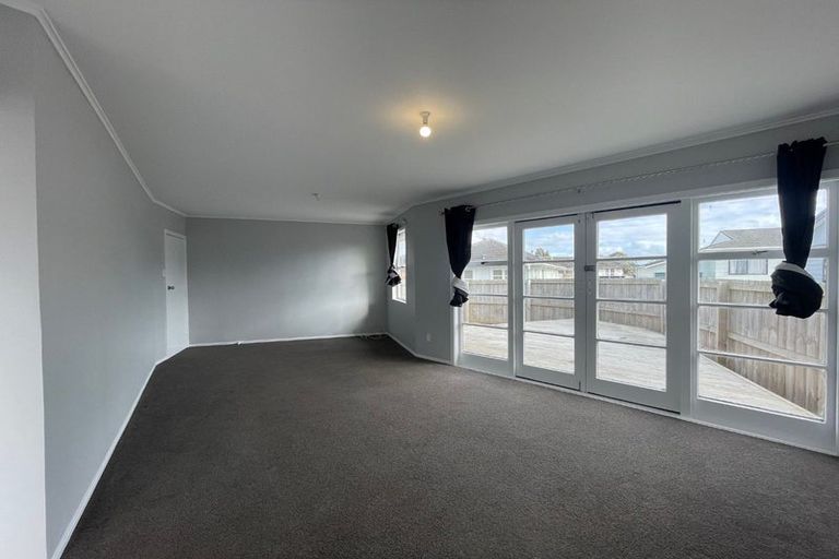 Photo of property in 12 Jenkins Place, Manurewa East, Auckland, 2102