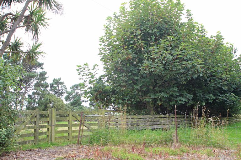 Photo of property in 48 Magdala Street, Kakanui, Oamaru, 9495