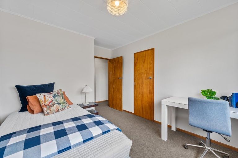 Photo of property in 27 Southwark Avenue, Tamatea, Napier, 4112