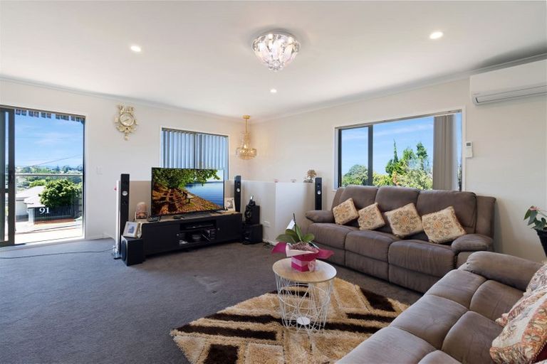Photo of property in 80a Don Buck Road, Massey, Auckland, 0614