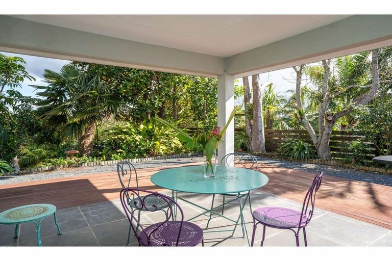 Photo of property in 37 Rarere Terrace, Kerikeri, 0230