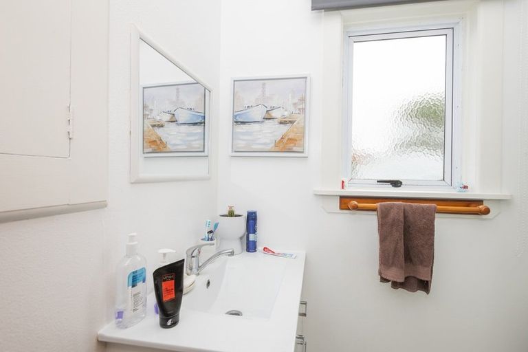 Photo of property in 7 Wellington Street, Te Hapara, Gisborne, 4010