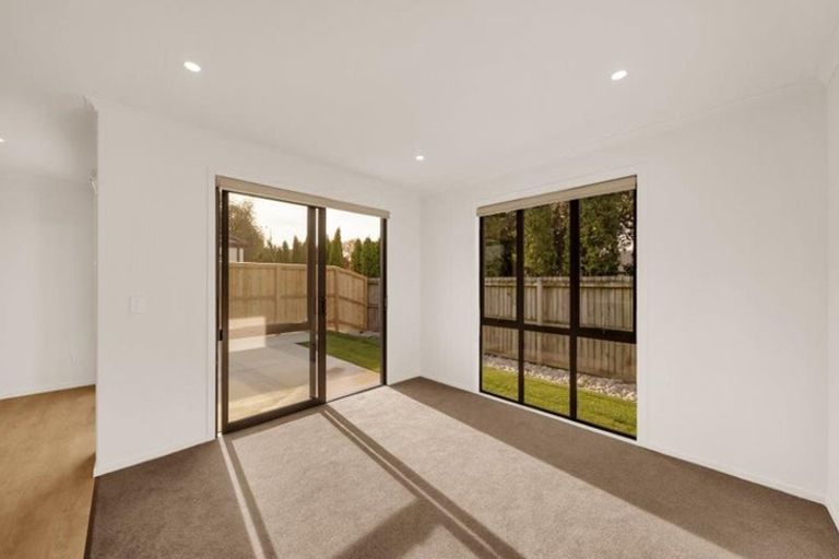 Photo of property in 28b Russley Road, Russley, Christchurch, 8042