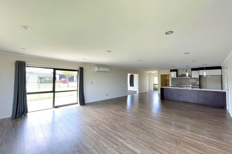 Photo of property in 34 Longbow Terrace, Flagstaff, Hamilton, 3210