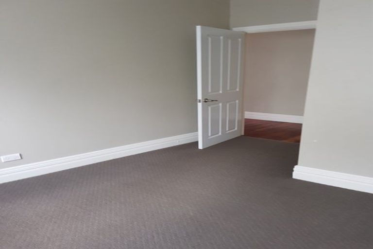 Photo of property in 17a Tama Street, Alicetown, Lower Hutt, 5010