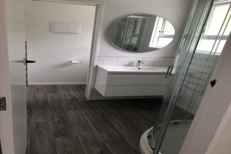 Photo of property in 1 Westhaven Drive, Tawa, Wellington, 5028