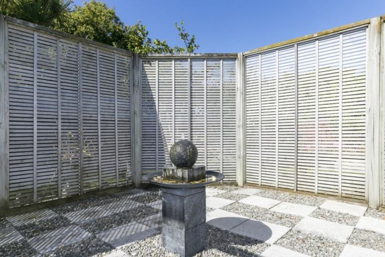 Photo of property in 150 Tilley Road, Paekakariki, 5034