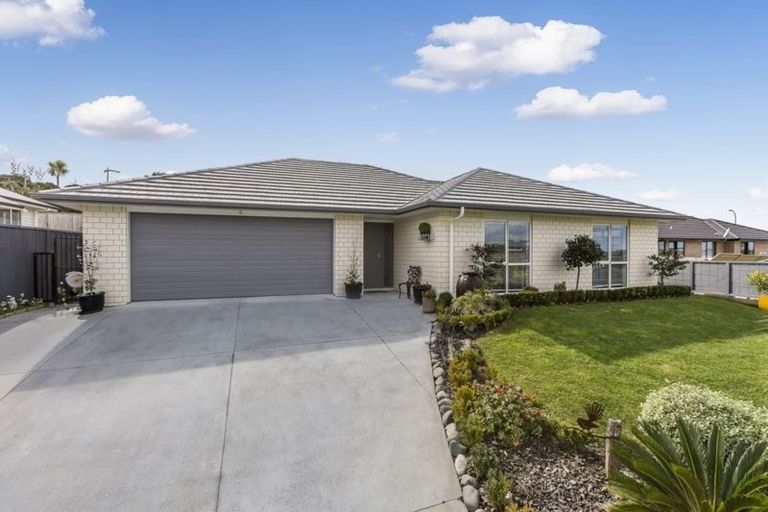 Photo of property in 4 Hapuka Close, Snells Beach, 0920