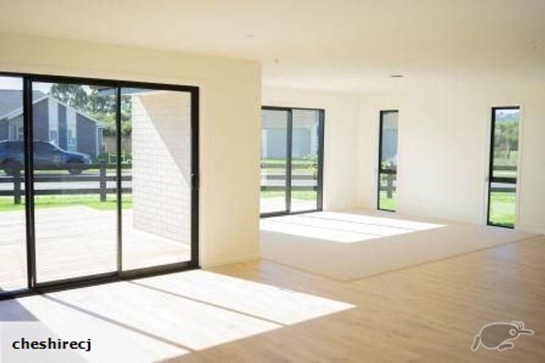 Photo of property in 79 Watkins Road, Cambridge, 3434