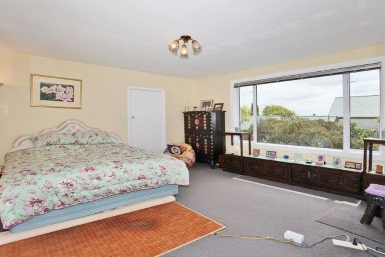 Photo of property in 1/222 Yaldhurst Road, Avonhead, Christchurch, 8042