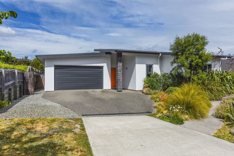 Photo of property in 40 Marino Grove, Richmond, 7020