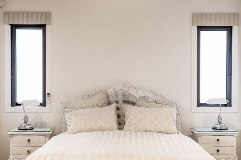 Photo of property in 46 St Michaels Avenue, Point Chevalier, Auckland, 1022