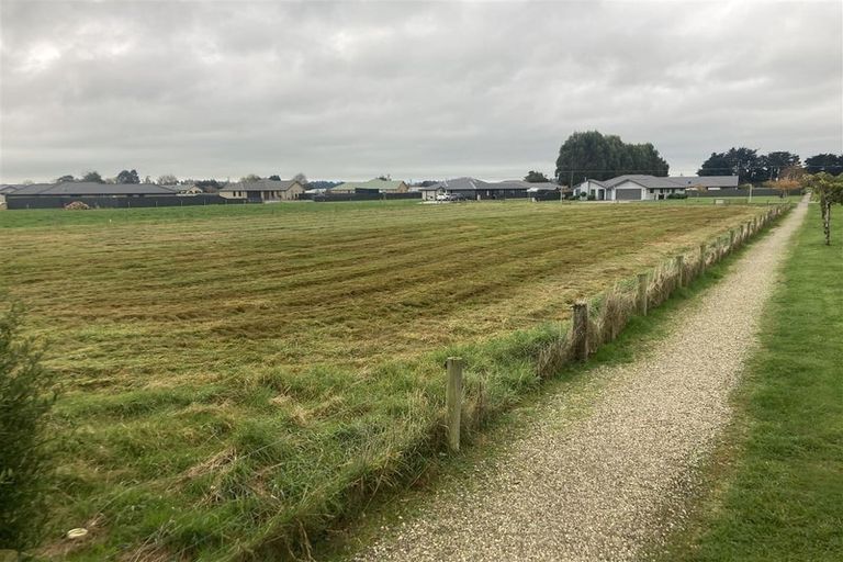 Photo of property in 3 Tui Place, Edendale, 9893