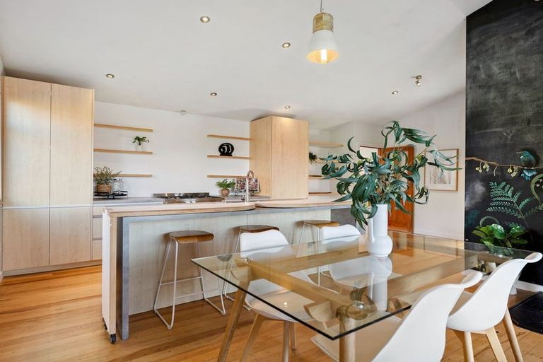 Photo of property in 38 Mcchesney Road, Arthurs Point, Queenstown, 9371