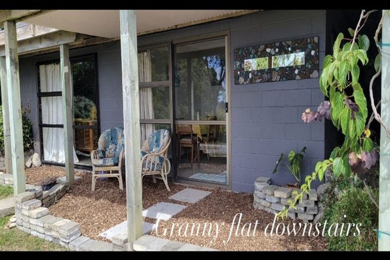 Photo of property in 100 Rocklands Road, Clifton, Takaka, 7183