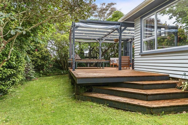 Photo of property in 17 Upper Pitone Road, Pitone, New Plymouth, 4374