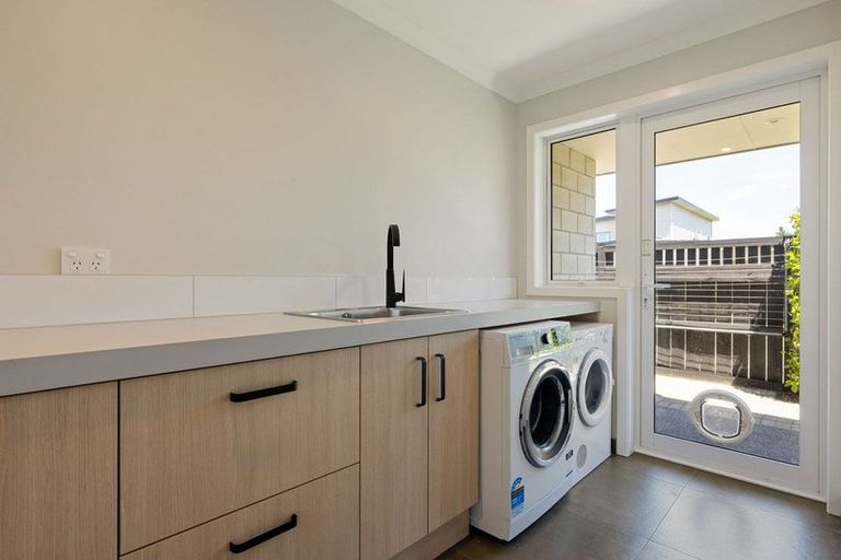 Photo of property in 56 Kingdon Street, Leamington, Cambridge, 3432