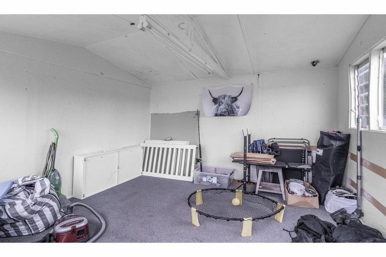 Photo of property in 35 Simon Road, Myross Bush, Invercargill, 9872