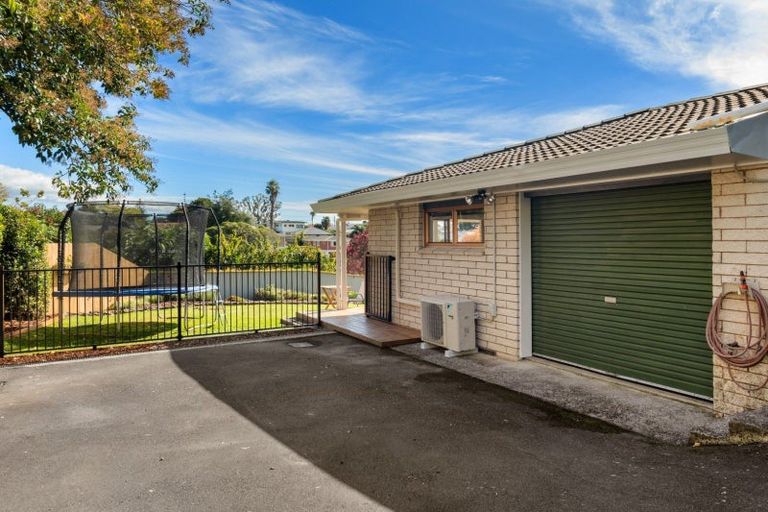 Photo of property in 1209a Cameron Road, Gate Pa, Tauranga, 3112