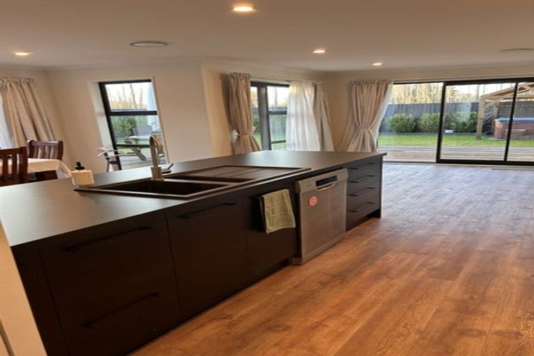 Photo of property in 13 Mcquillan Avenue, Woodend, 7610