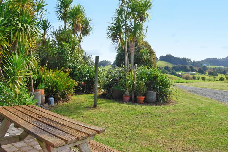 Photo of property in 8 Kapowai Lane, Kaiwaka, 0573