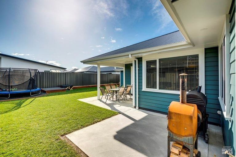 Photo of property in 52 Kenny Road, Te Awa, Napier, 4110