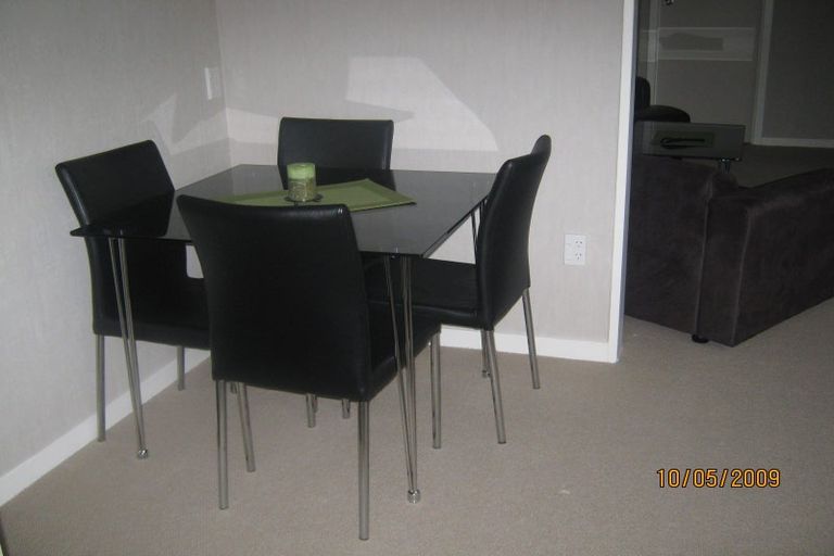 Photo of property in 23 Lincoln Terrace, Hokowhitu, Palmerston North, 4410