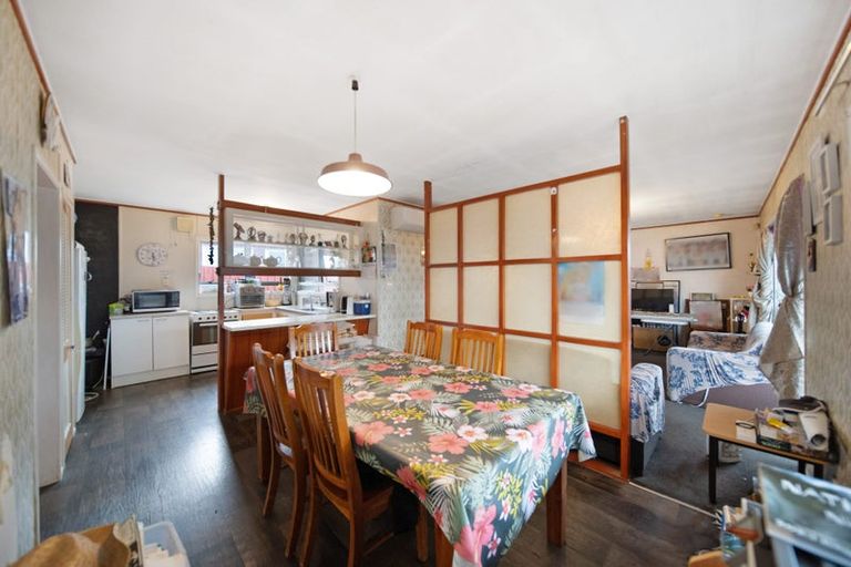 Photo of property in 32 Idlewild Avenue, Mangere, Auckland, 2022