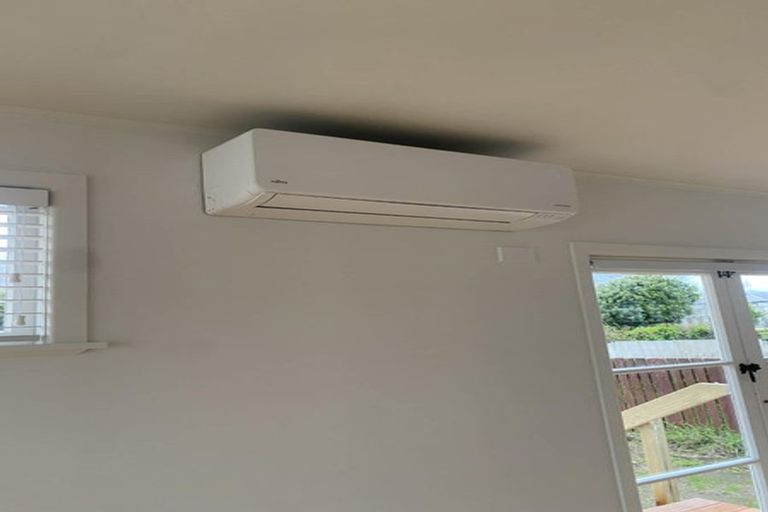 Photo of property in 73 Dunlop Road, Te Puke, 3119