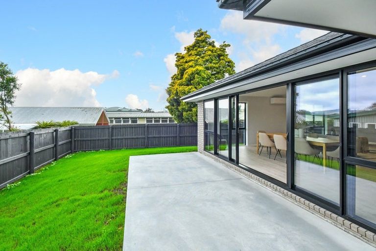 Photo of property in 33 Booker Drive, Tuakau, 2121