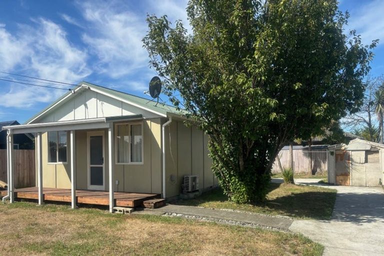 Photo of property in 8 Finsbury Street, Islington, Christchurch, 8042