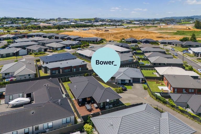 Photo of property in 5 Moss Lane, Omokoroa, 3114