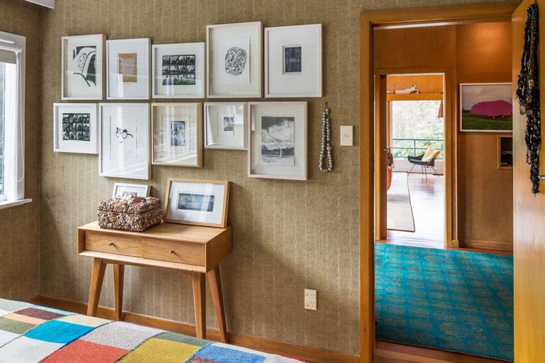 Photo of property in 18 Churchill Drive, Wilton, Wellington, 6035