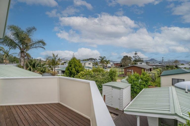 Photo of property in 7 Martin Place, Cooks Beach, Whitianga, 3591
