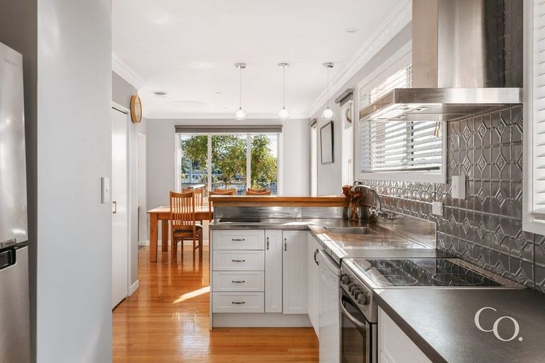 Photo of property in 138 Sutherland Road, Brookfield, Tauranga, 3110