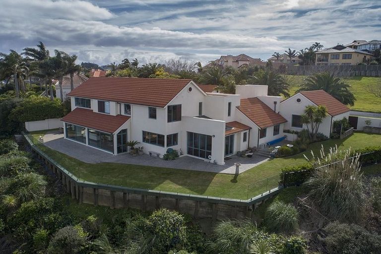 Photo of property in 78 Voyager Drive, Gulf Harbour, Whangaparaoa, 0930