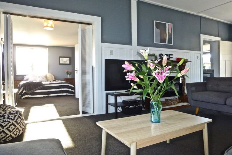 Photo of property in 10 Parakai Street, Paraparaumu, 5032