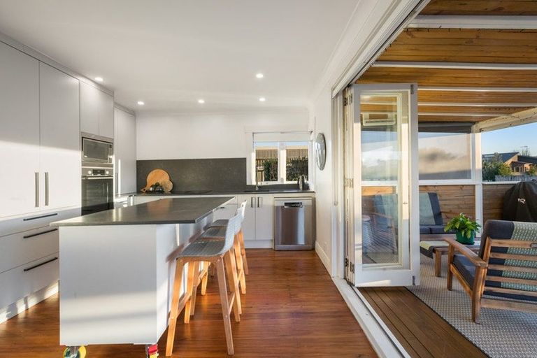 Photo of property in 12 Sandleigh Drive, Athenree, Waihi Beach, 3177