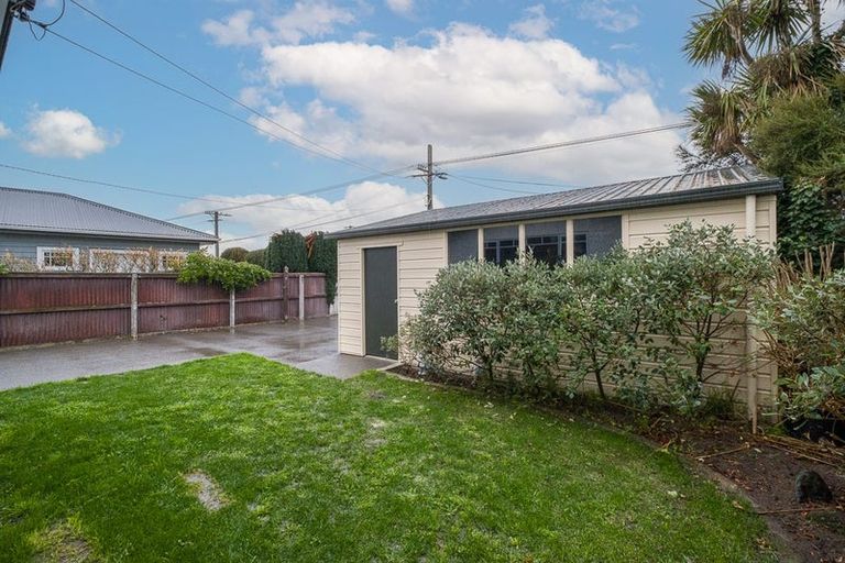 Photo of property in 175 Beach Road, North New Brighton, Christchurch, 8083