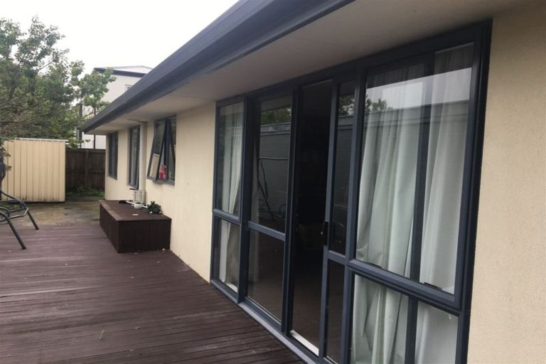 Photo of property in 118a Nursery Road, Phillipstown, Christchurch, 8011