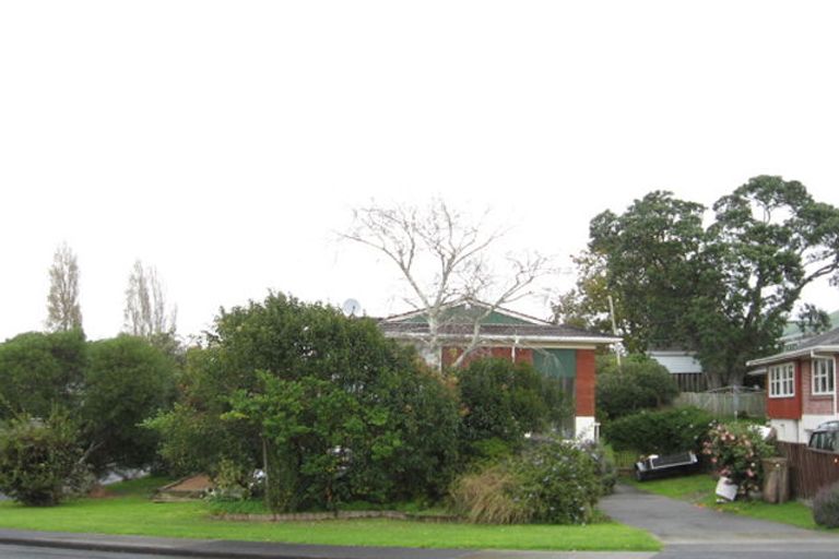 Photo of property in 71a Uxbridge Road, Cockle Bay, Auckland, 2014