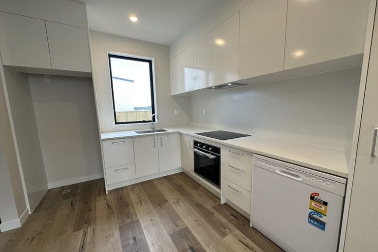 Photo of property in 4 Matakohe Road, Westgate, Auckland, 0814