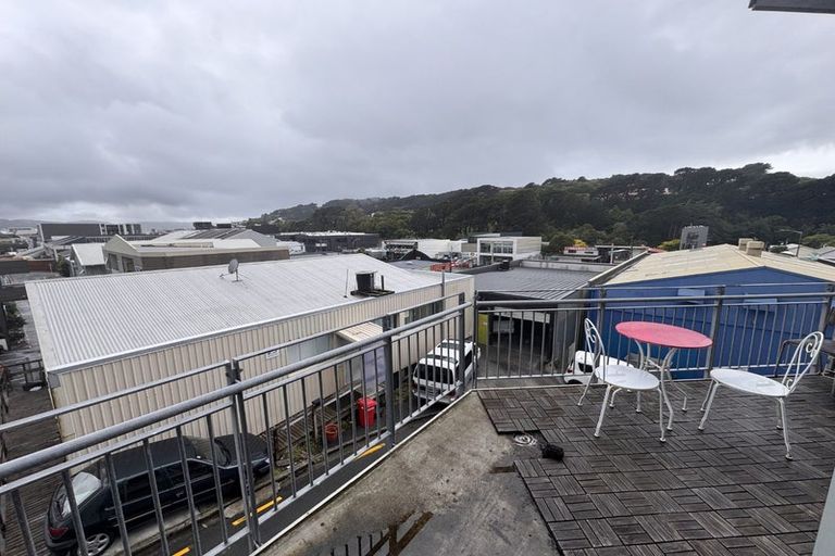 Photo of property in Hanson House, 10/27 Hanson Street, Mount Cook, Wellington, 6021