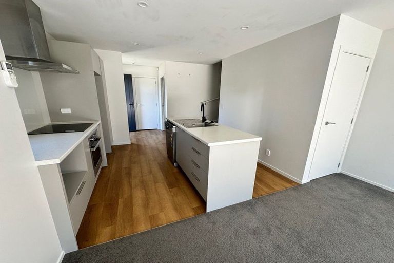 Photo of property in 30 Barber Grove, Moera, Lower Hutt, 5010