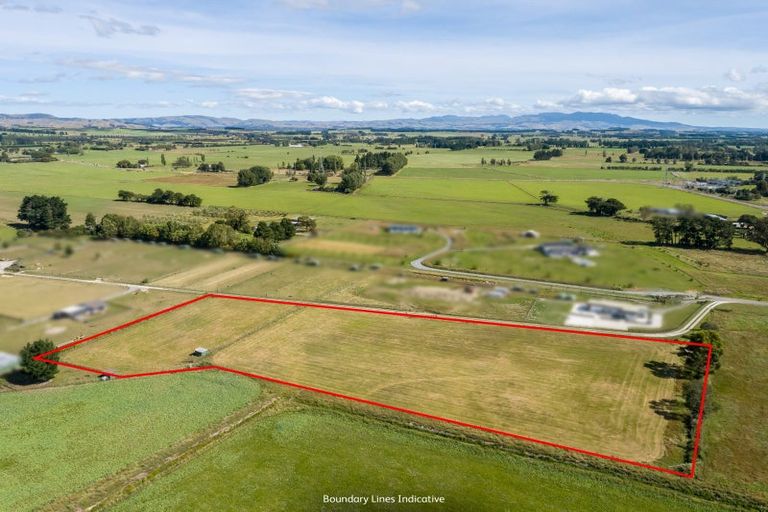 Photo of property in 25 Britton Avenue, Morison Bush, Greytown, 5794