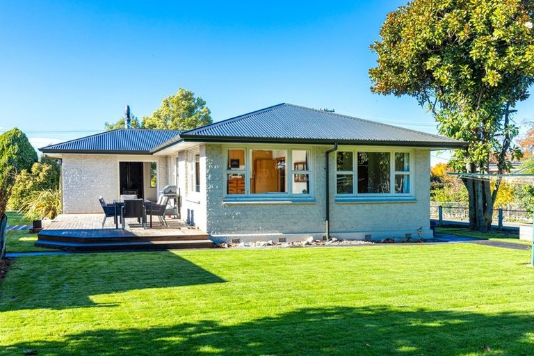 Photo of property in 5 Mckenzie Street, Geraldine, 7930