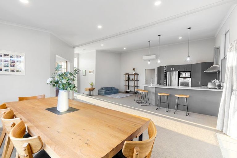 Photo of property in 4 Sinead Court, Grandview Heights, Hamilton, 3200