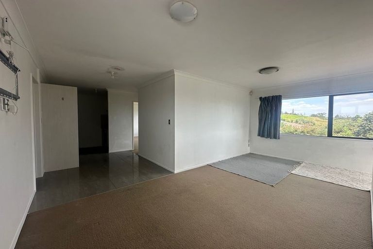 Photo of property in 16 Mangerton Lane, East Tamaki Heights, Auckland, 2016