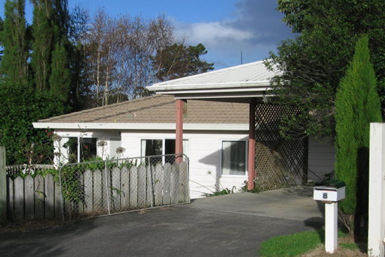 Photo of property in 8 Oakhaven Place, Ranui, Auckland, 0612